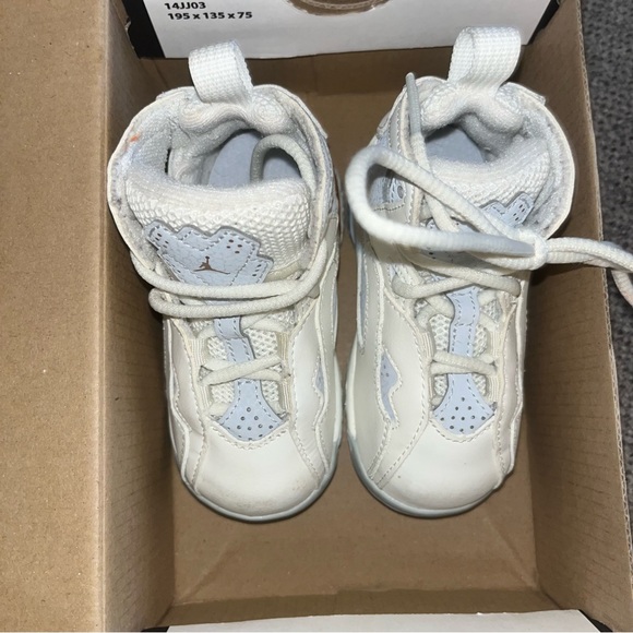 EUC✨ Jordan True Flight GP 'Red Bronze' 5c - Picture 9 of 9